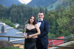 September 05, 2023215